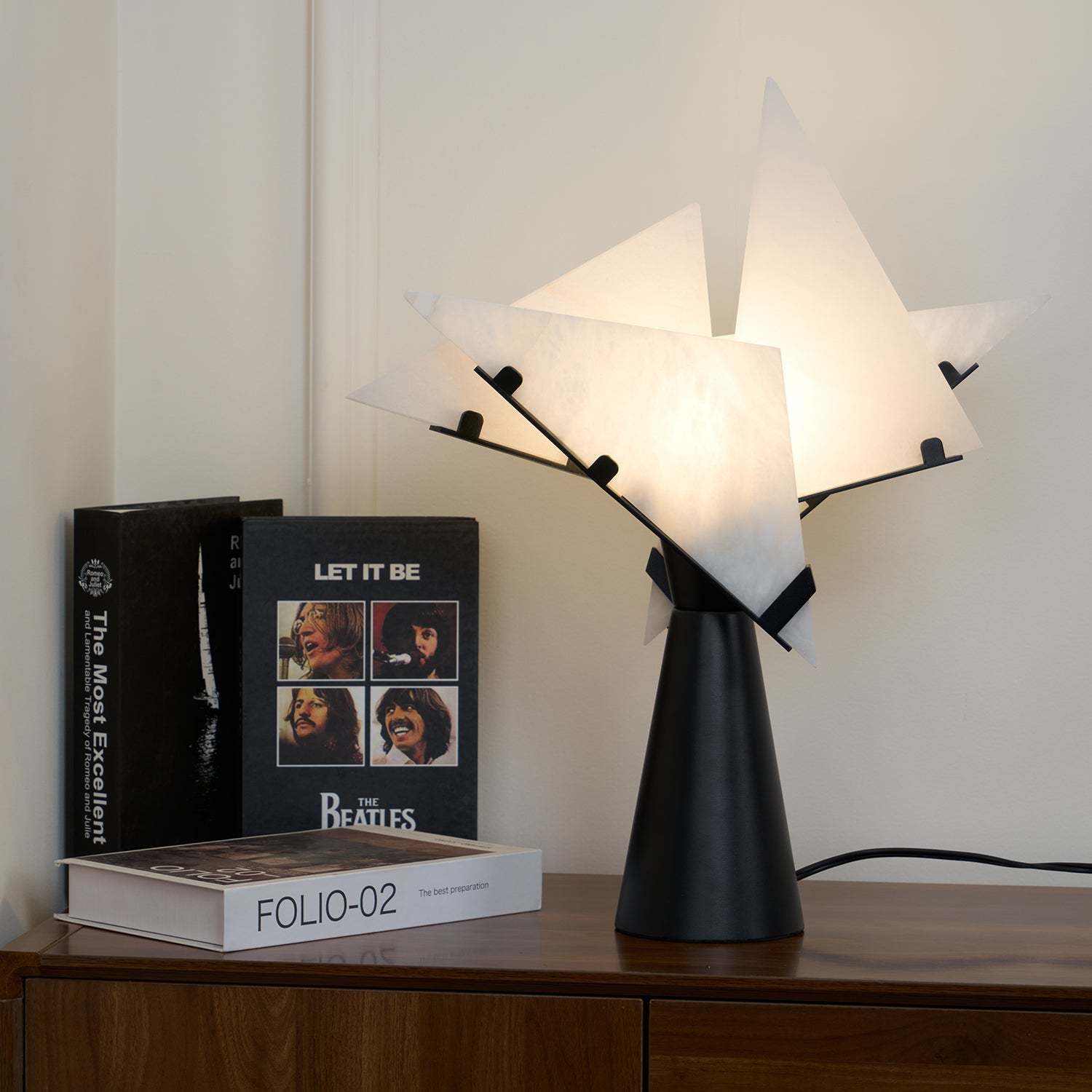 Dune Alabaster Geometric Table Lamp