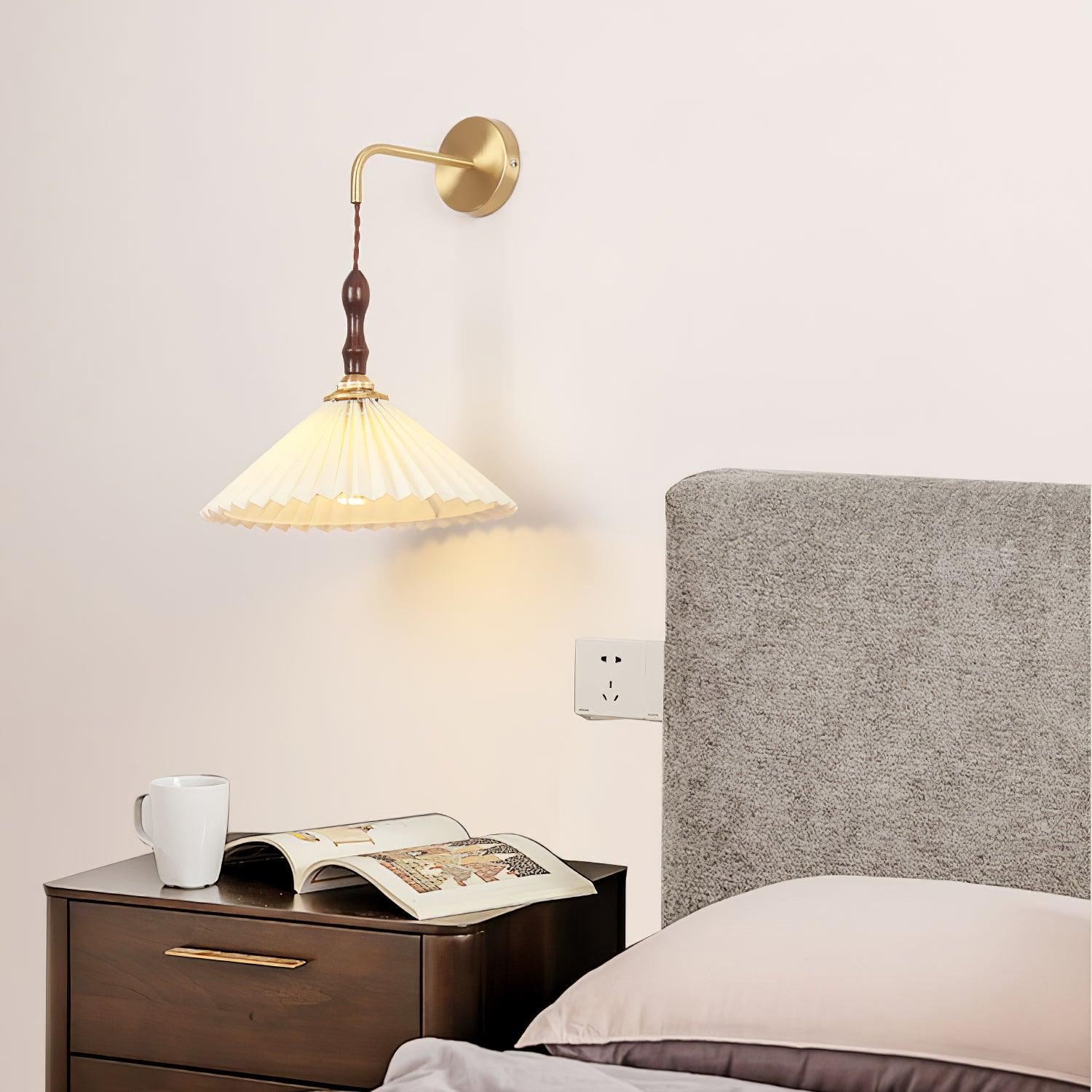 Verona Pleated Wooden Wall Light