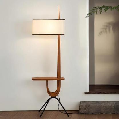 Drift Giraffe Floor Lamp
