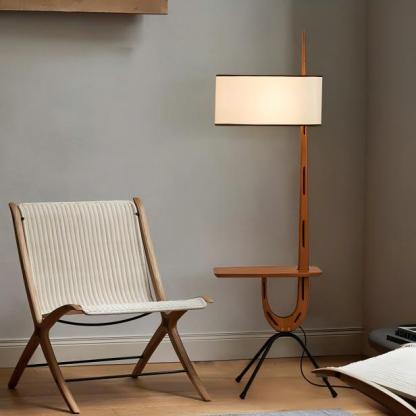 Drift Giraffe Floor Lamp