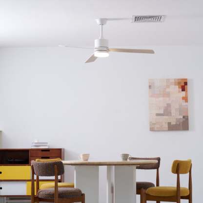 Lámpara Ventilador de Techo Lennox Drift, vista lateral, destacando la estructura metálica y las aspas de madera.