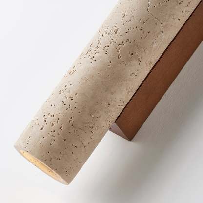Solis Column Aplique