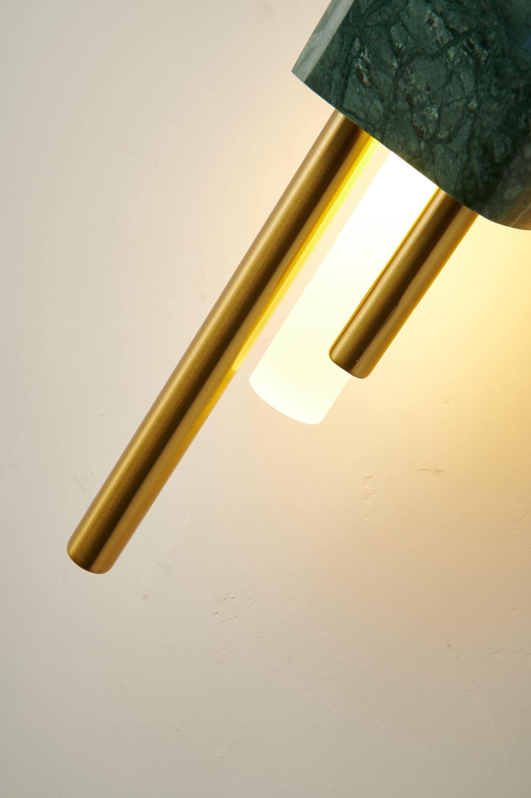 Tanto Plug In Aplique