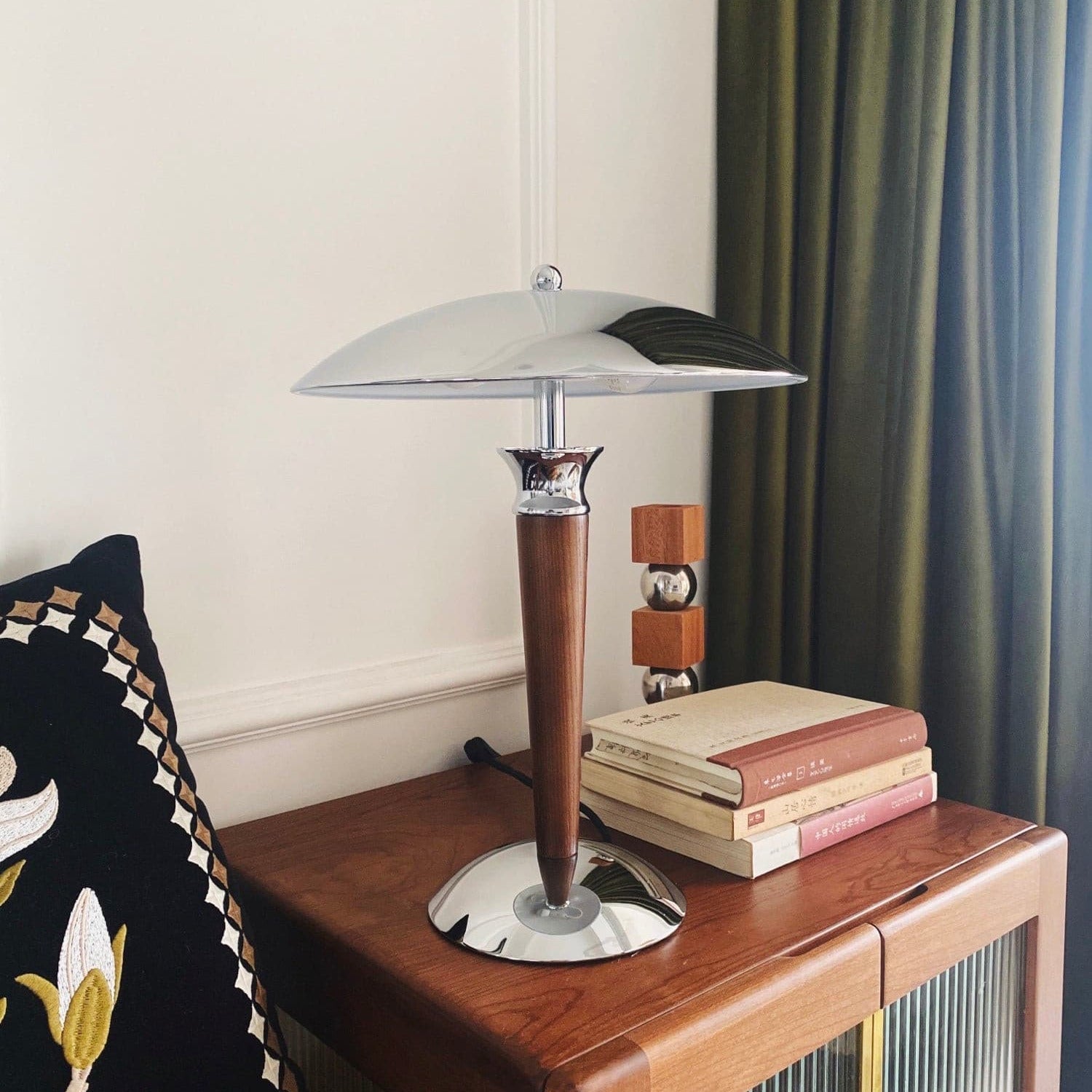 Retro Metal & Wood Table Lamp