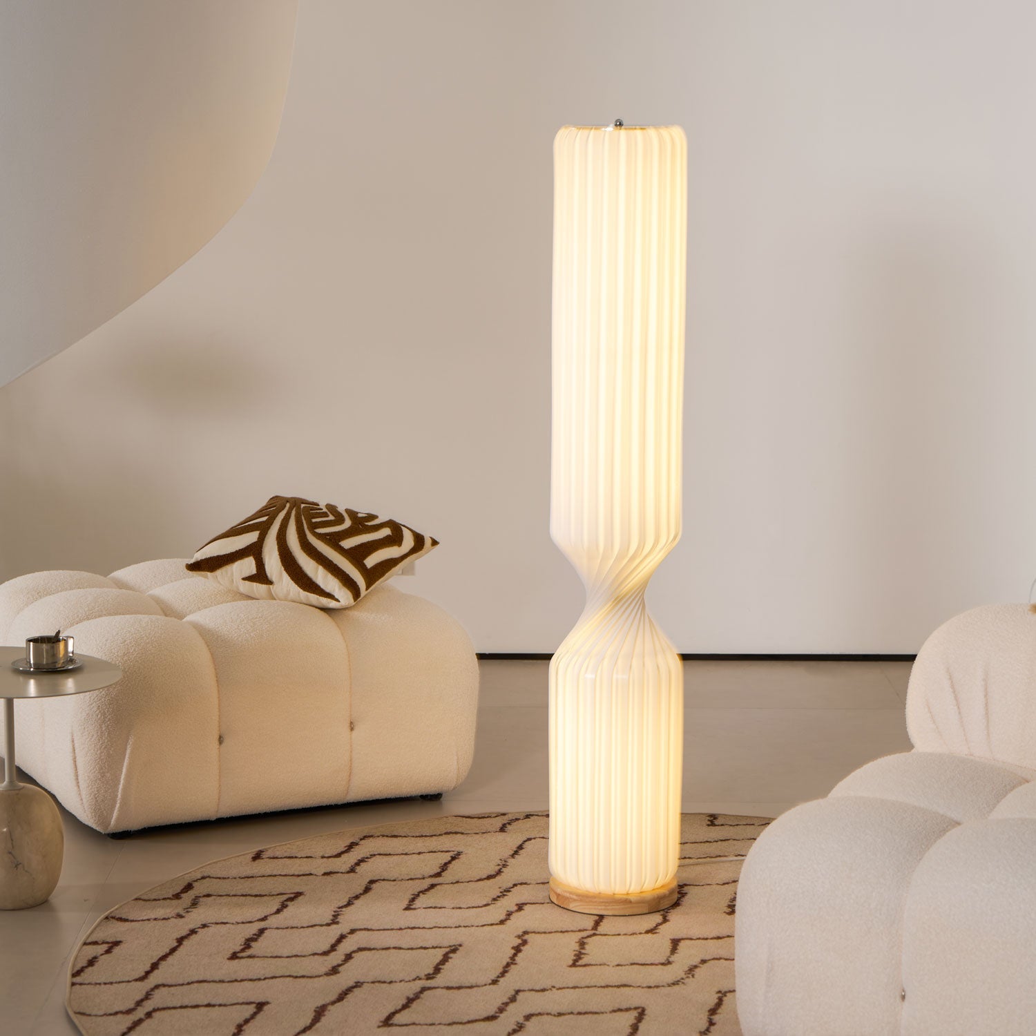 Hakka Resin Twist Column Floor Lamp