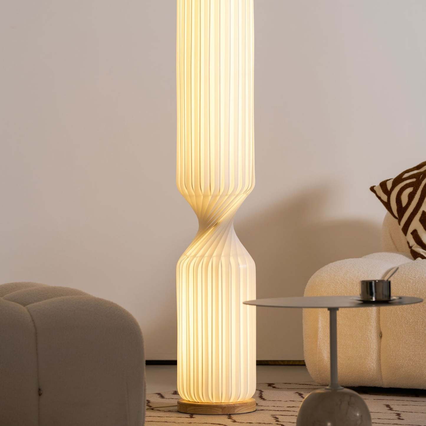 Hakka Resin Twist Column Floor Lamp