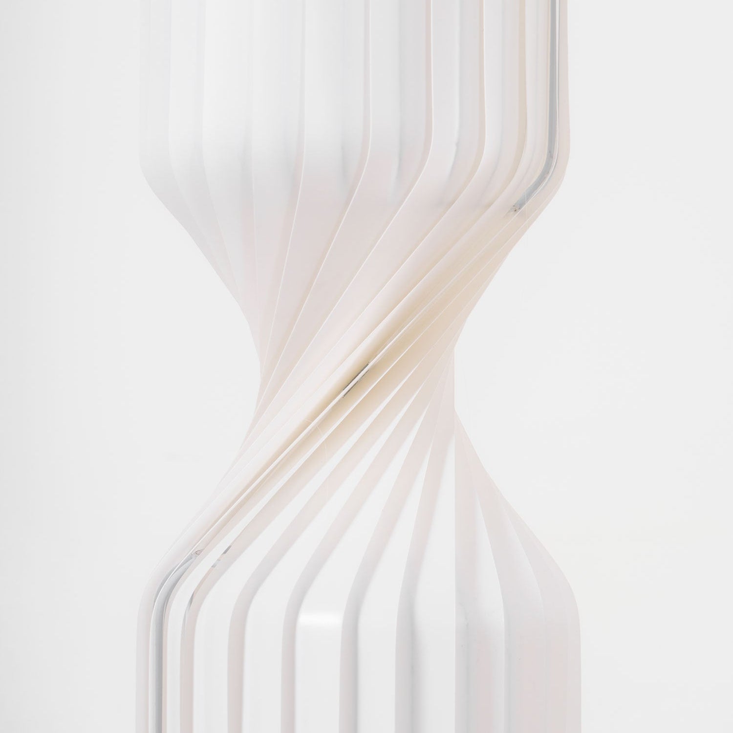 Hakka Resin Twist Column Floor Lamp