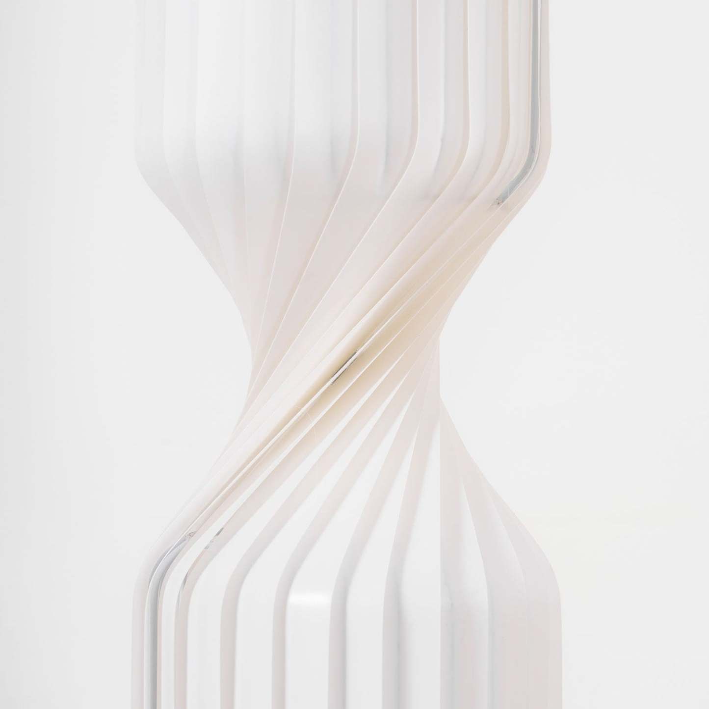 Hakka Resin Twist Column Floor Lamp