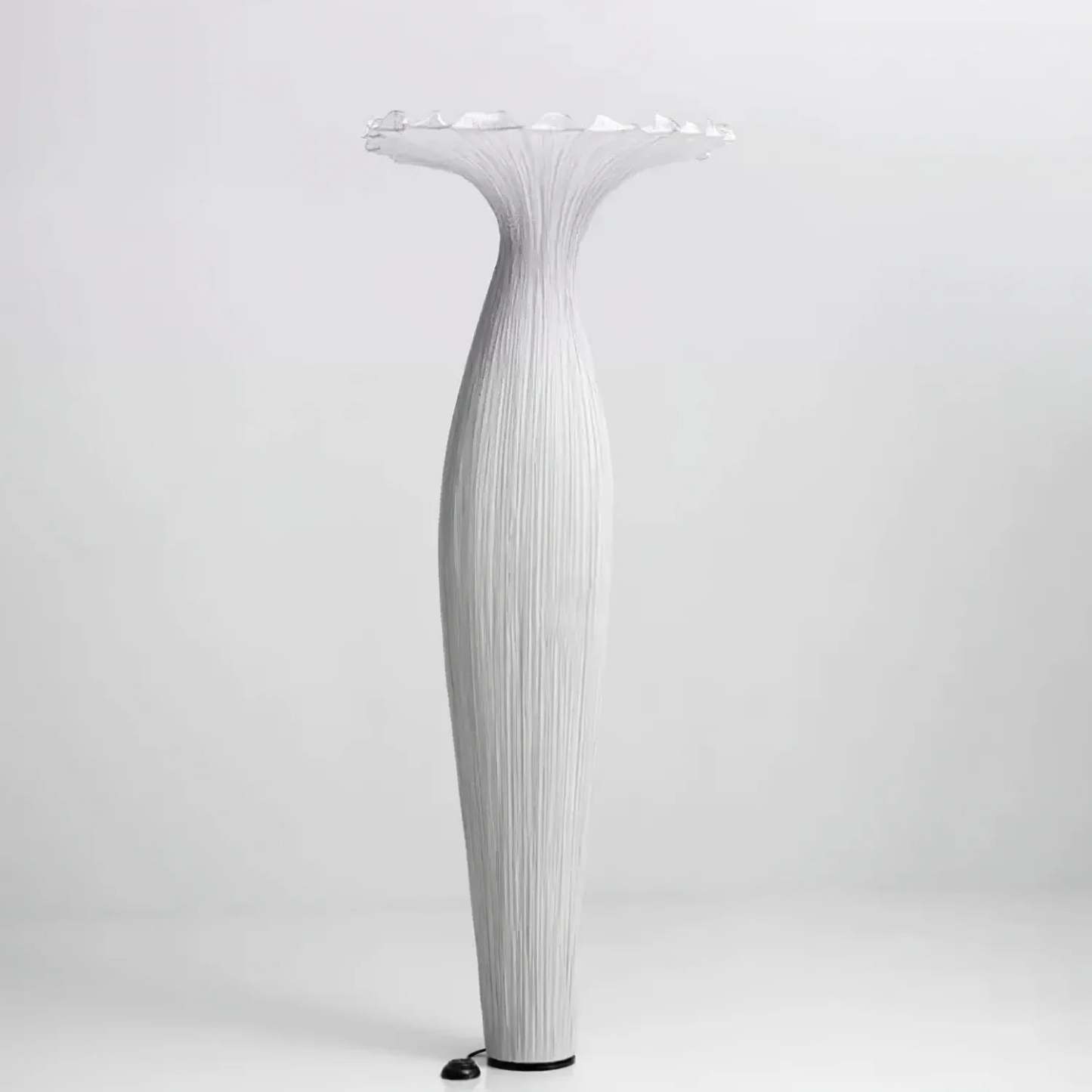 Retro Vase Fabric Floor Lamp