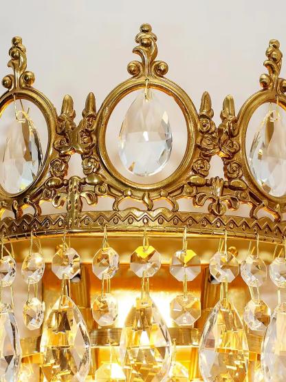 Vintage Crystal Aplique
