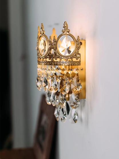 Vintage Crystal Aplique