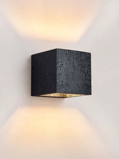Vulcanis Cube Aplique