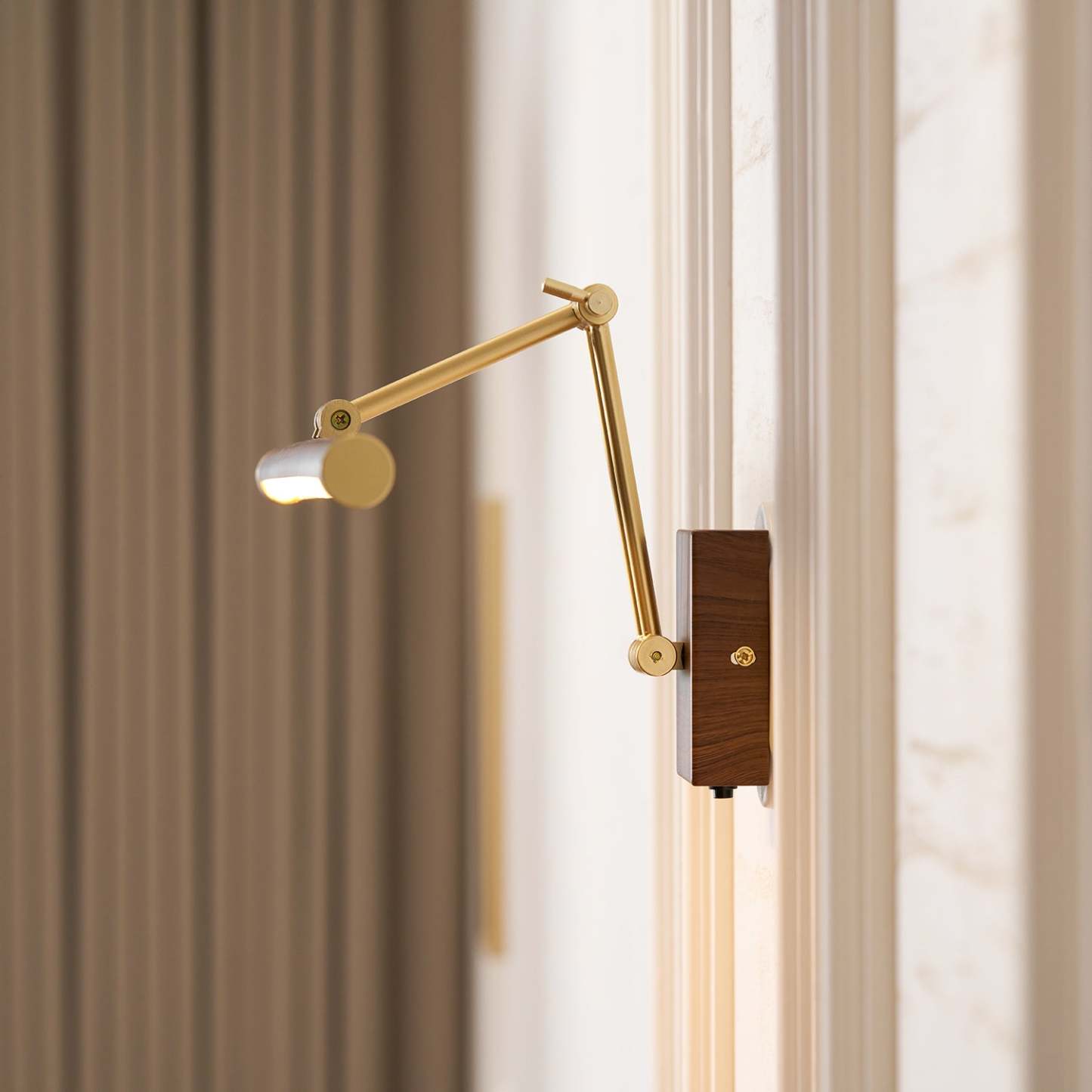 Walnut Color Linear Adjustable Aplique