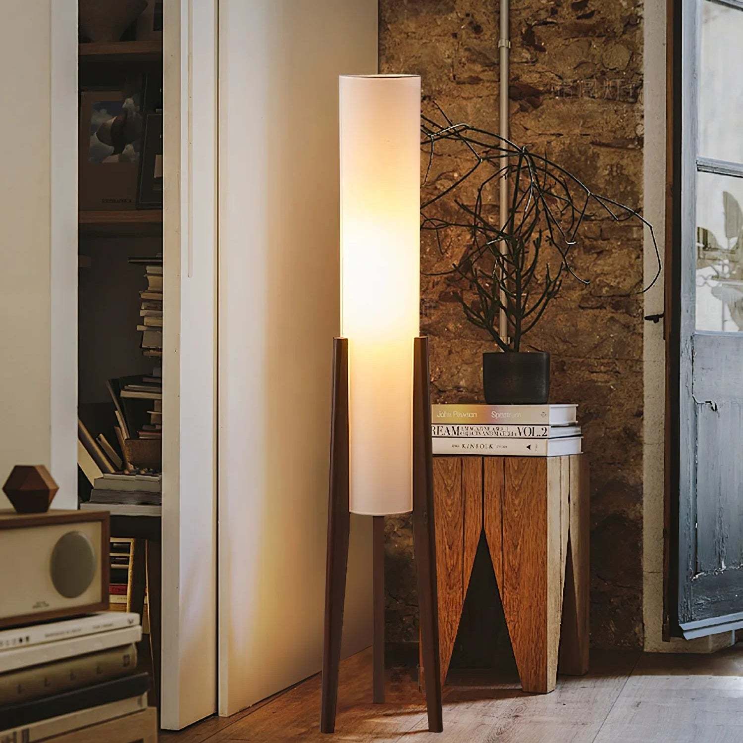 Hakka Minimalist Wood Fabric Floor Light