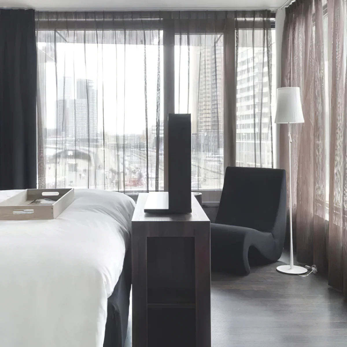 Axis Modern Slim Metal Floor Lamp
