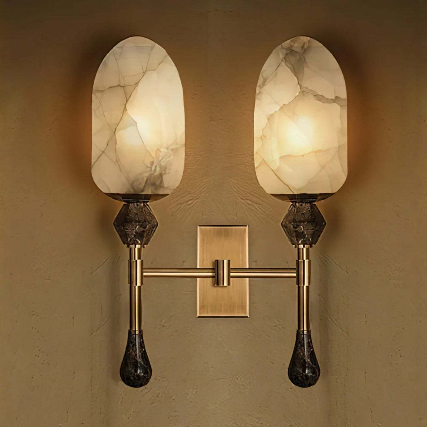 Alabaster Obelisk Double Alabaster Sconce Aplique | LASSOLA