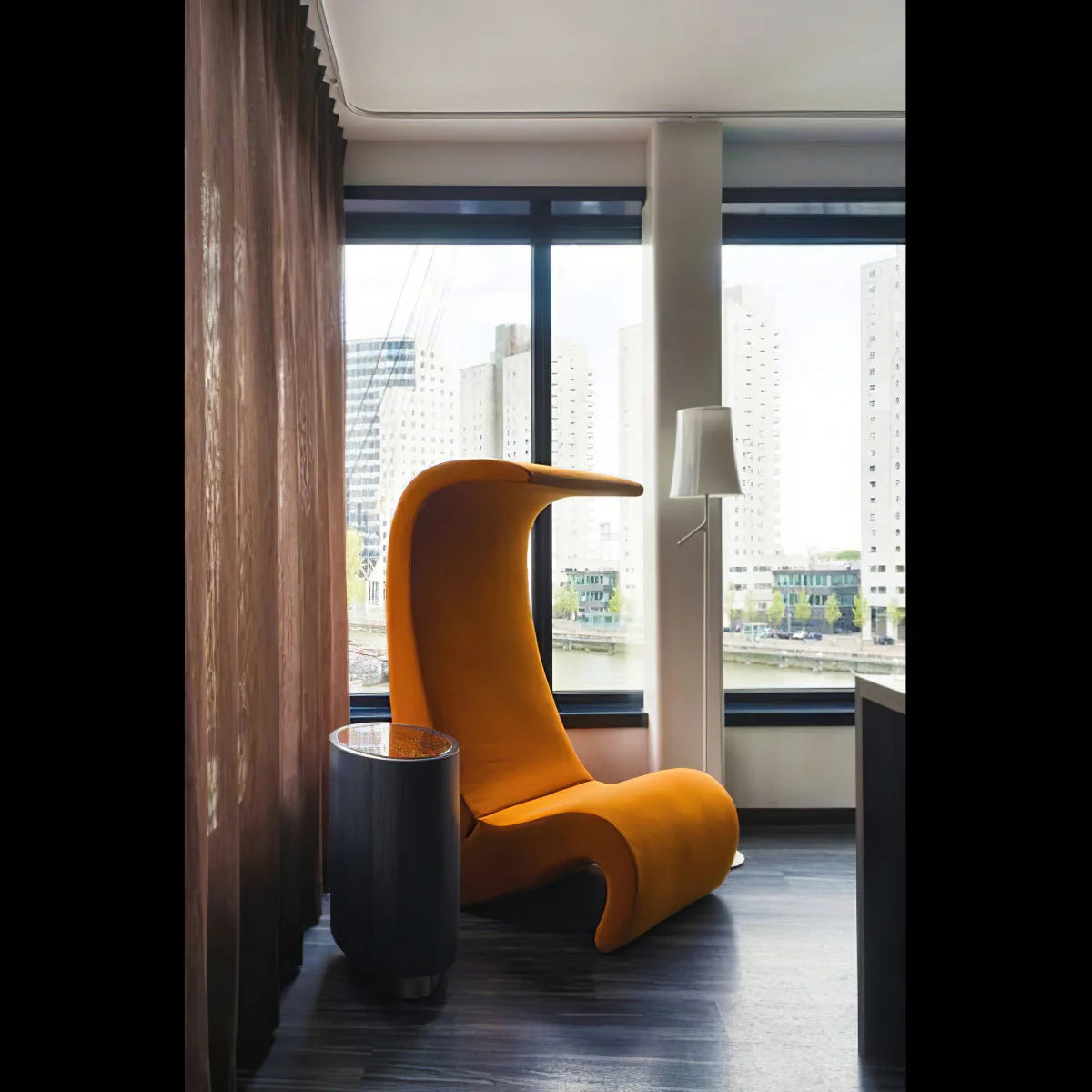 Axis Modern Slim Metal Floor Lamp