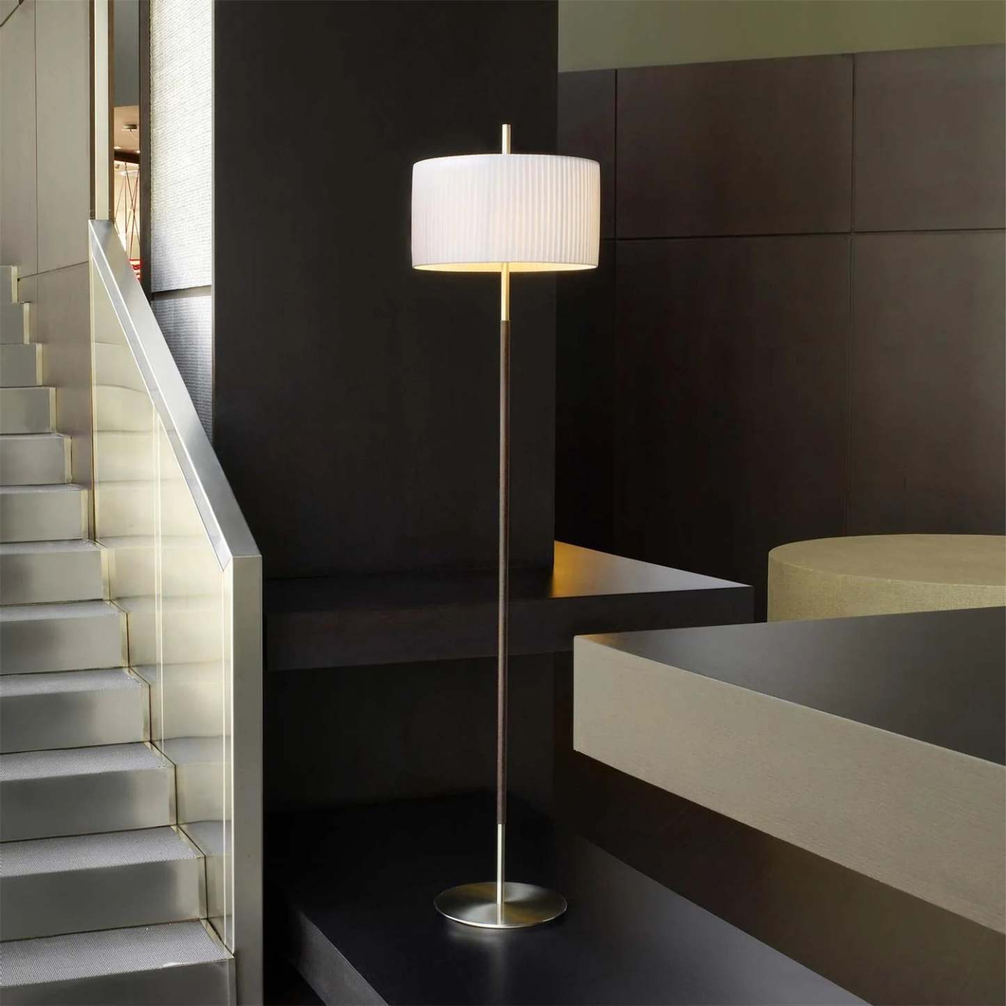 Axis Minimal Iron Fabric Floor Lamp