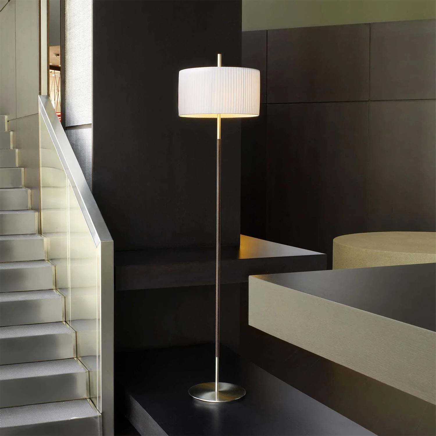 Axis Minimal Iron Fabric Floor Lamp