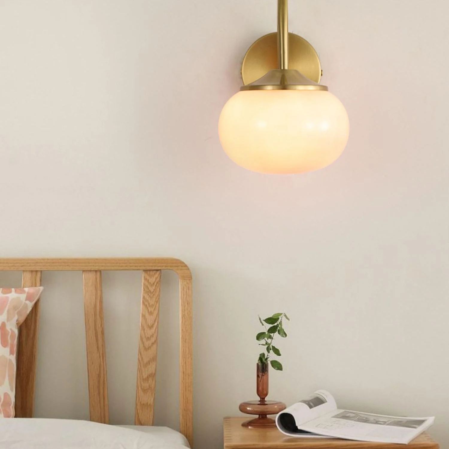 Carins Minimalismo Blanco Rosa Beige Metal Vidrio Pared Lámpara Dormitorio Sala de estar