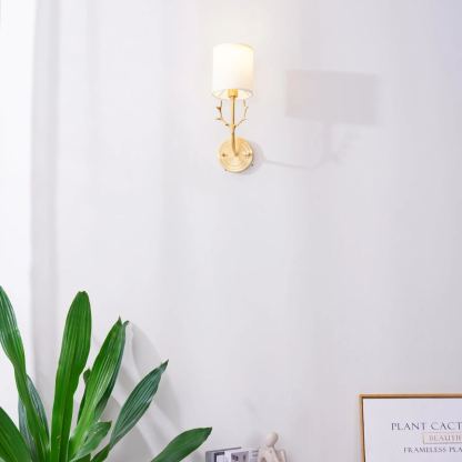 Alessio Luz de Pared con Cabeza de Ciervo en Bronce Vintage y Tejido para Dormitorio y Pasillo