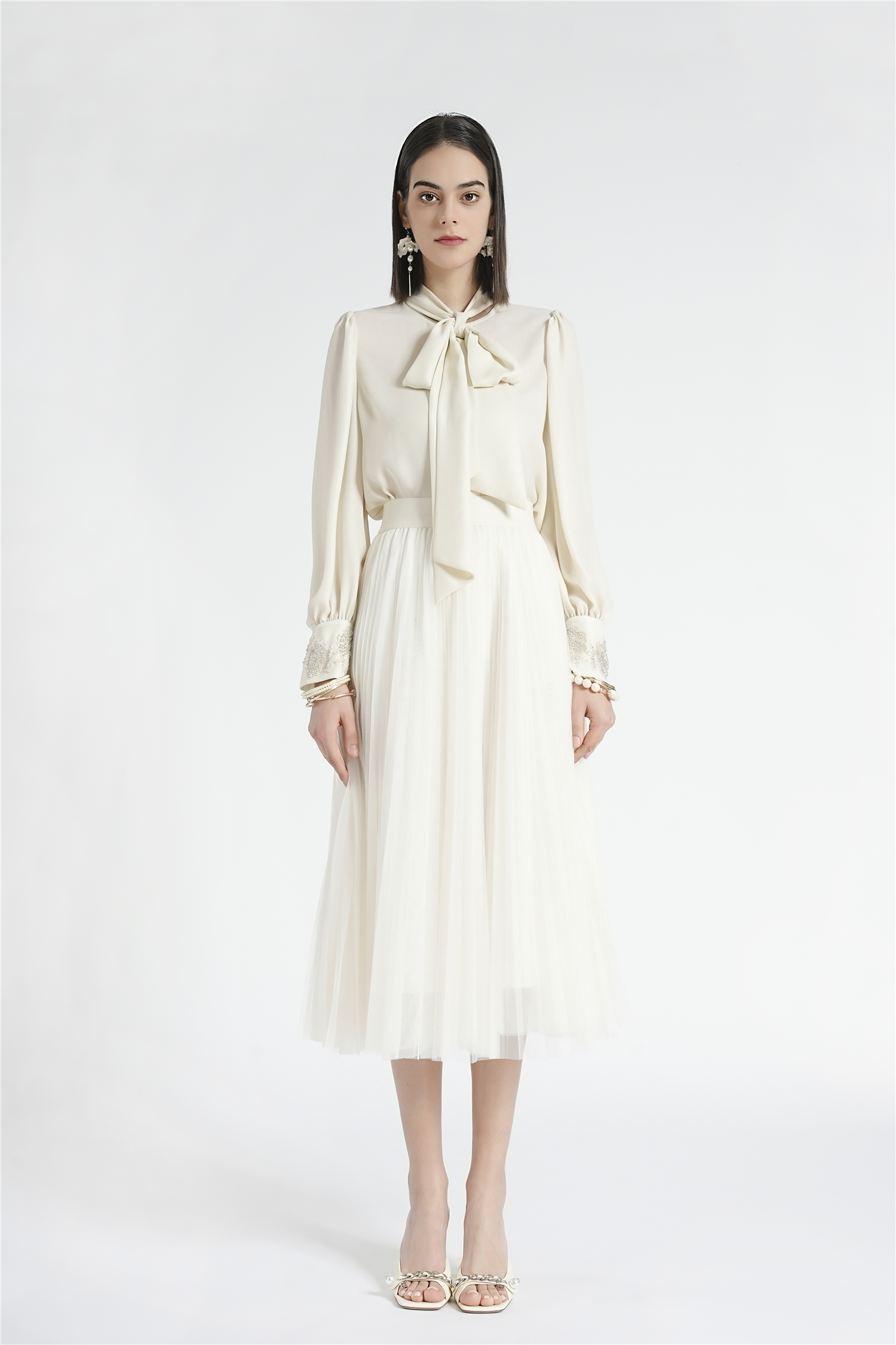 BESIONIA Lace-up Bow Shirt