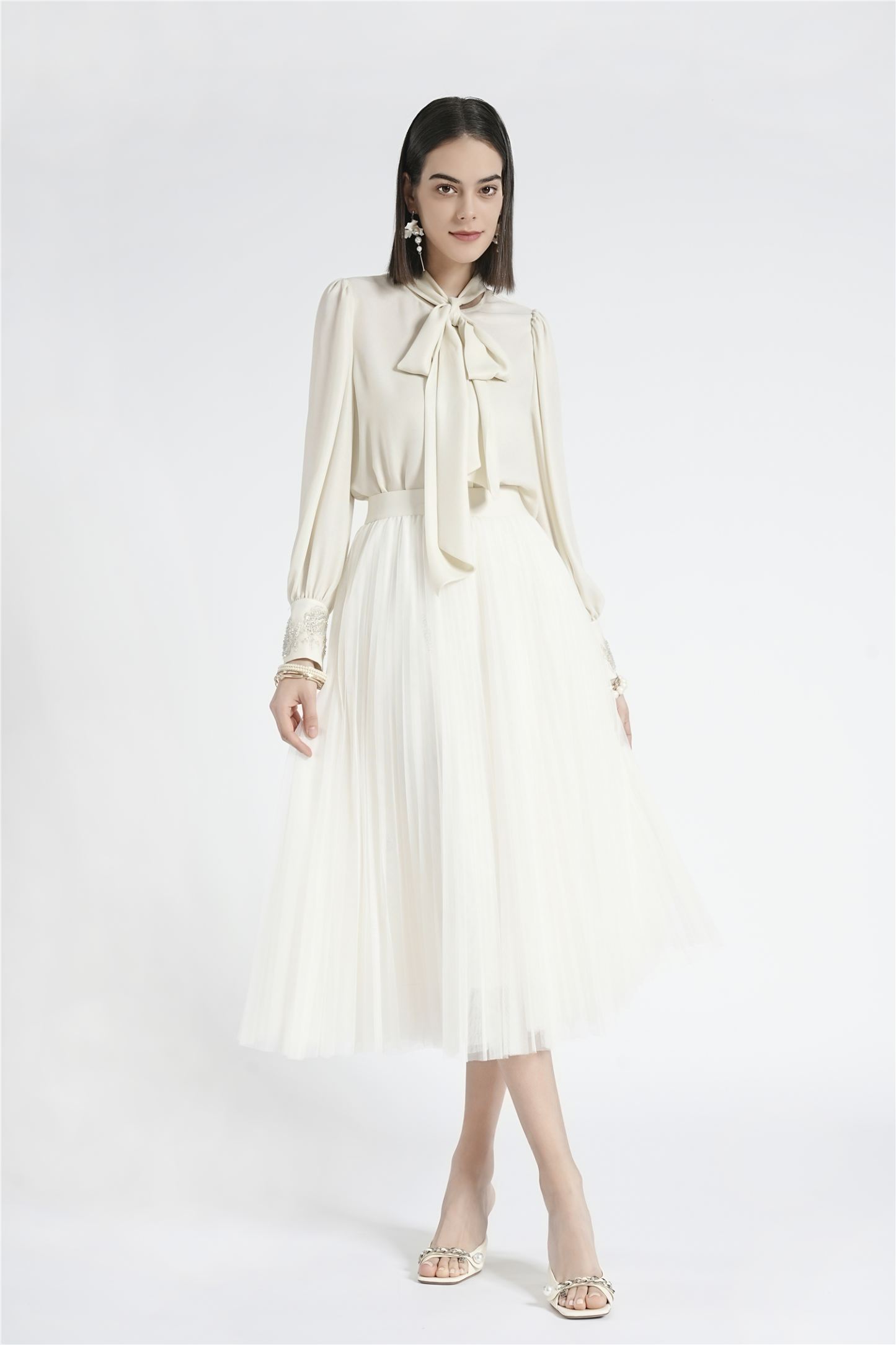 BESIONIA Lace-up Bow Shirt