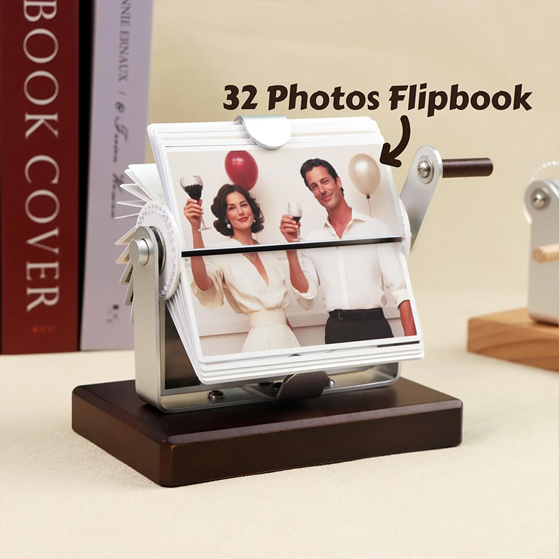 Custom Mechanical Hand-Crank Photo Frame Personalized 32 Photo Box DIY Album DIY Gift for Couple