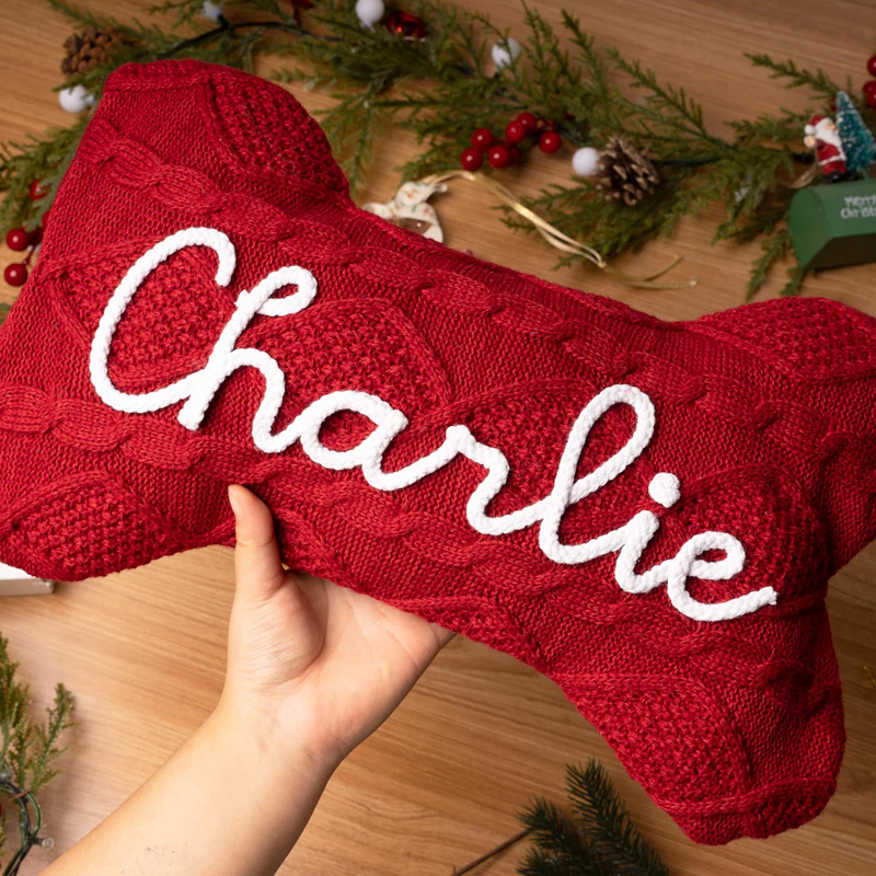 Personalized Name Hand Embroidered Dog Bone Knitted Pet Stockings Bone Shaped Christmas Gifts for Family
