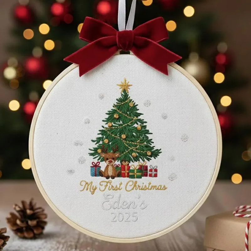Personalized Embroidered Name Baby's First Christmas Ornament Custom Embroidery Hoop Baby 1st Christmas Baubles Keepsake New Baby Ornament