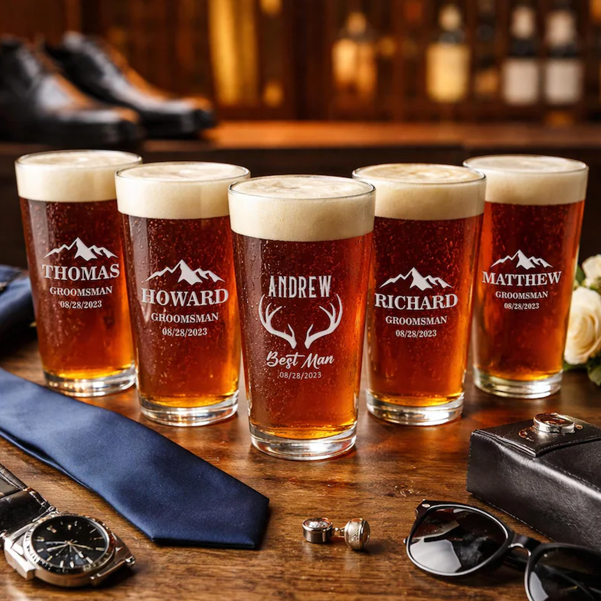 Personalized Groomsman Beer Pint Glass with Custom Logo Engraved Best Man Glass Wedding Party Gift for Groomsmen