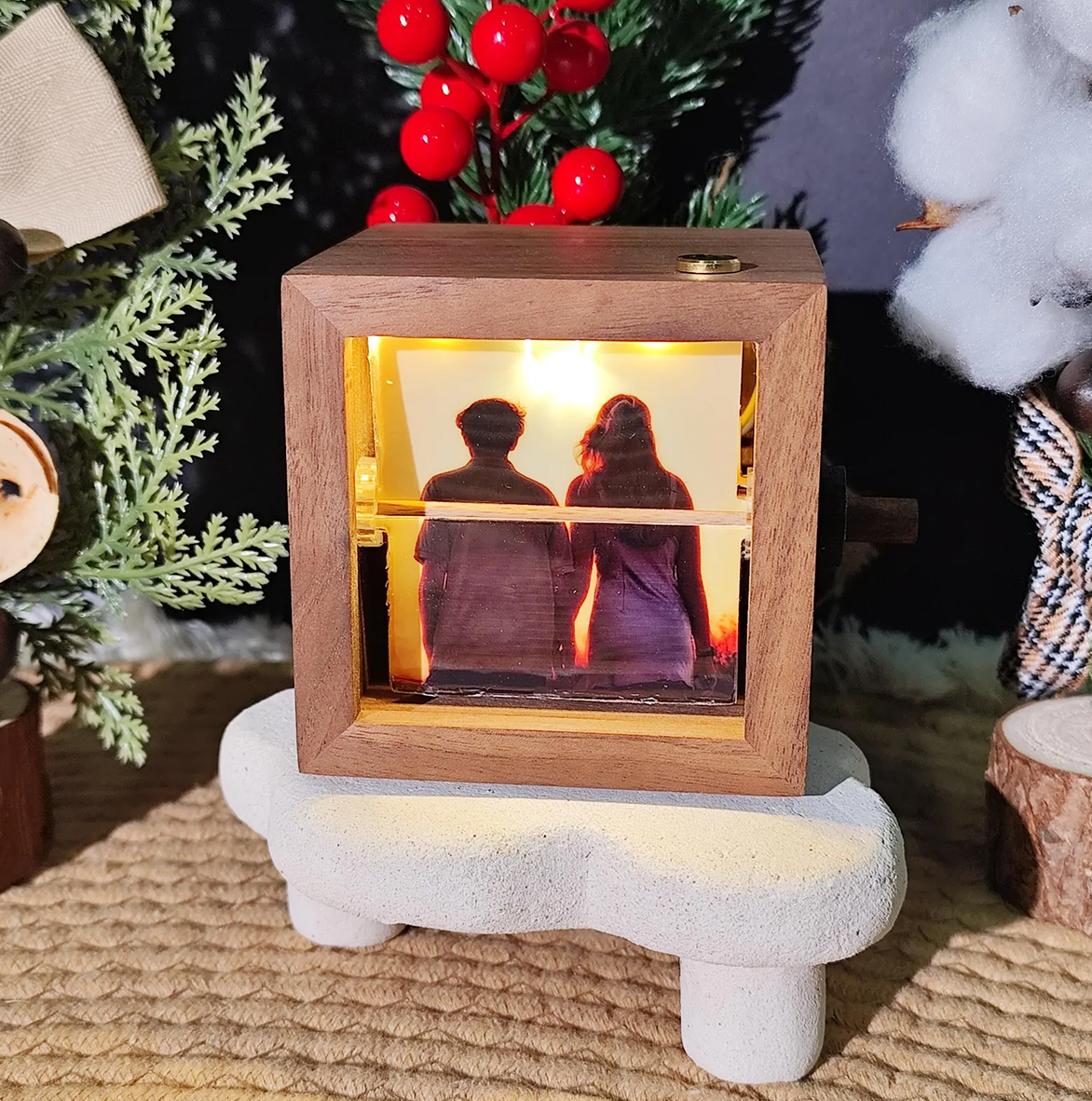 Personalized Photo and Engraved Flipbook Frame Animation Machine Night Light Hand Motion Photo Cube Album Gifts for Her