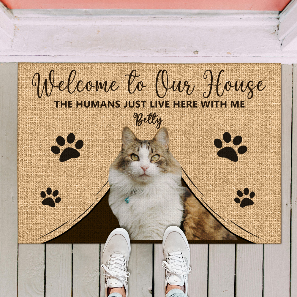 Custom Pet Doormat Personalized Dog Welcome Mat Funny Entry Rug for Porch Kennel Gift for Pet Owners and Dog Lovers
