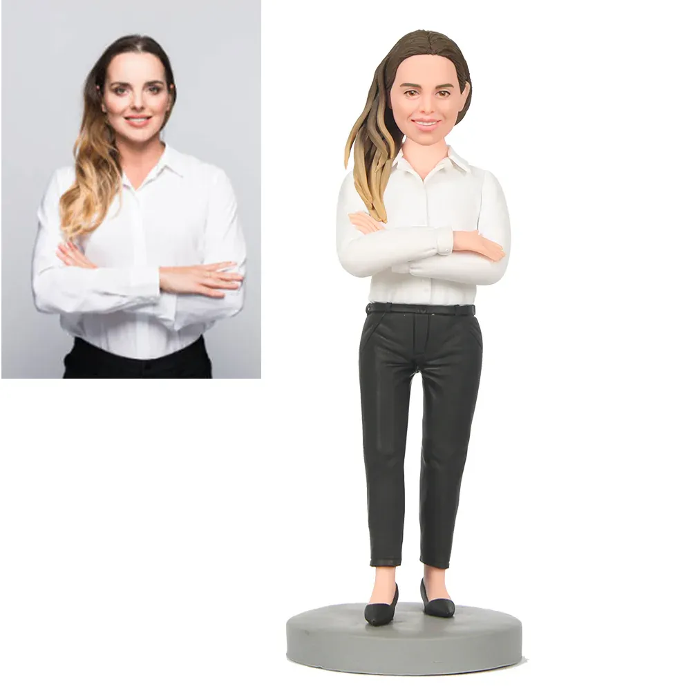 Fully Body Customizable 1 Person Custom Female Bobbleheads with Text Engraved