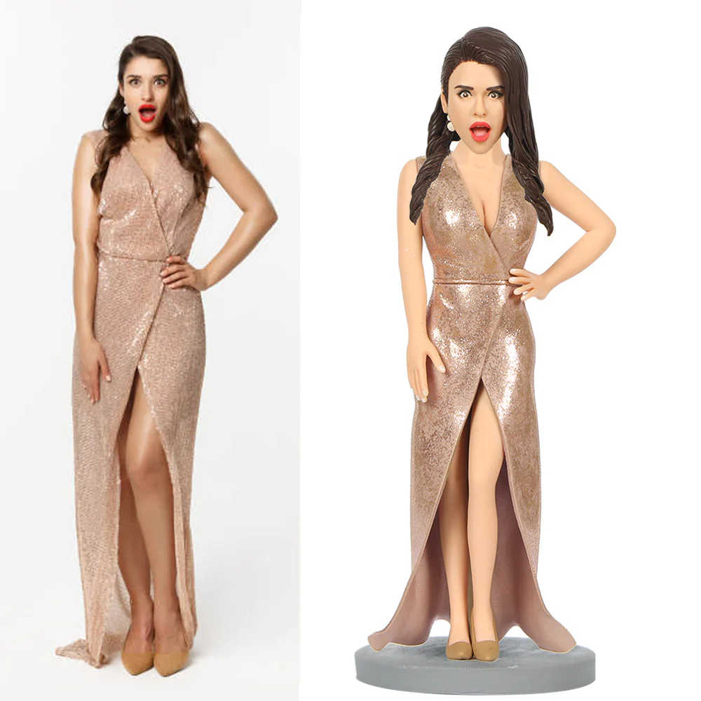 Fully Body Customizable 1 Person Custom Female Bobbleheads with Text Engraved