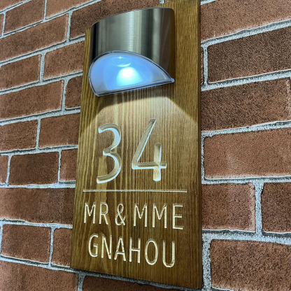 Solar Illuminated Personalized House Number Sign Outdoor Waterproof LED Address Plaque for Door