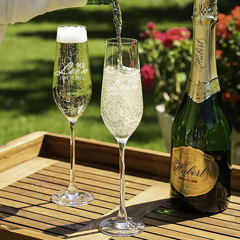 Personalized Wedding Champagne Flutes Set of 2 Custom Name and Date Engraved Wedding Toasting Glasses for Bride and Groom Wedding Gifts