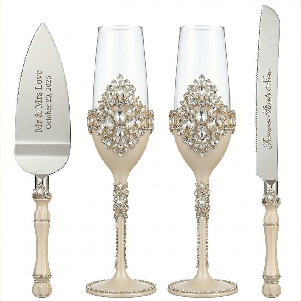 Personalized Wedding Champagne Flutes Custom Champagne Flutes for Wedding Party Wedding Gift for Couple