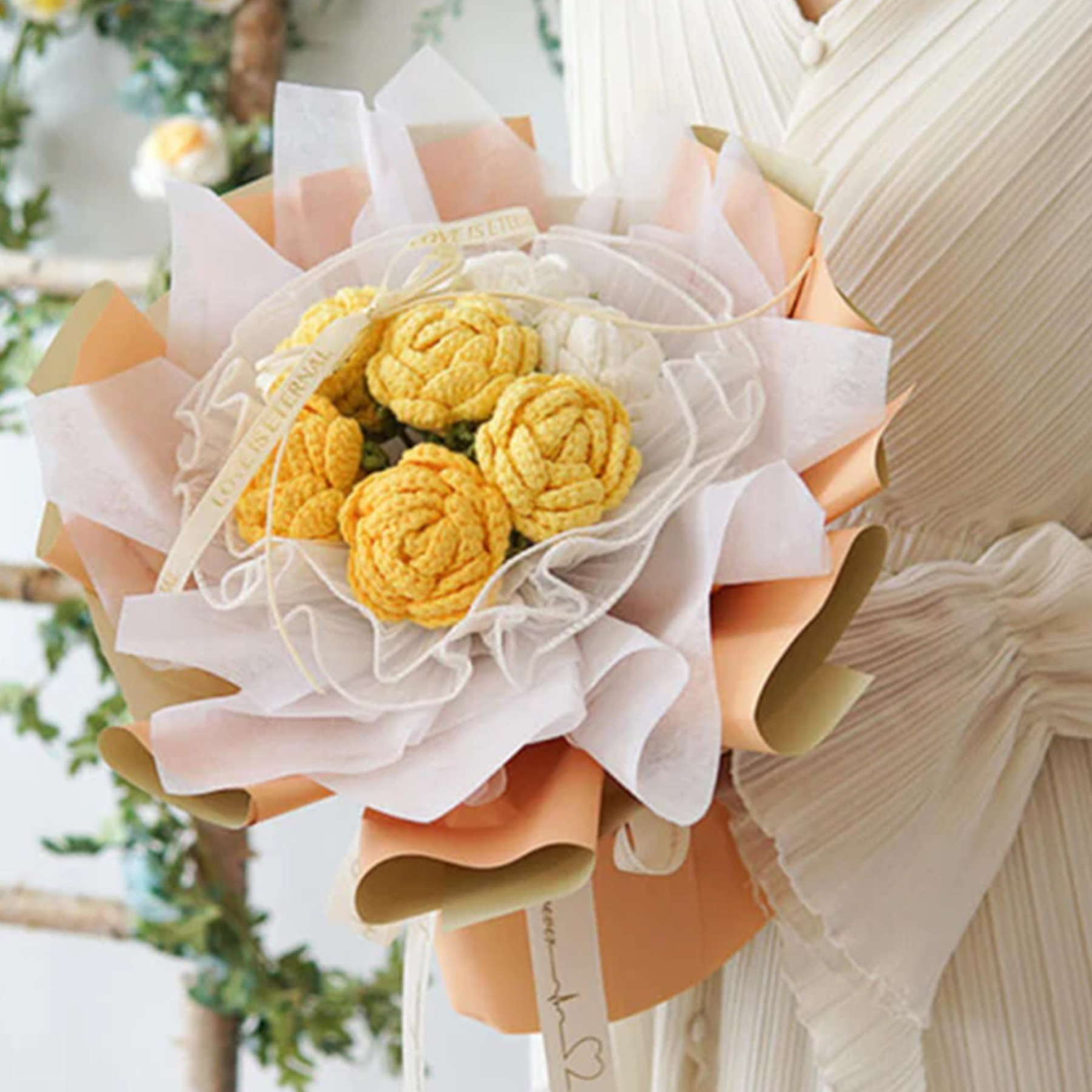 Hademade Weave Flowers Bouquet Rose 7 Flowers Set Anniversary Gift for Her