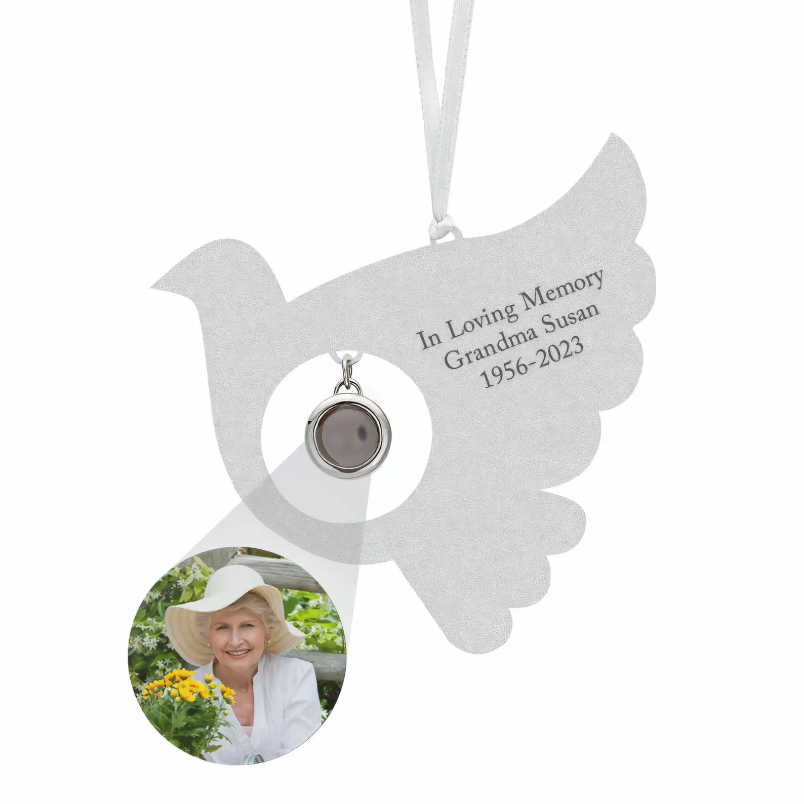 Personalized Photo Projection Memorial Ornament to Remember a Lost Family Member with Text Engraved