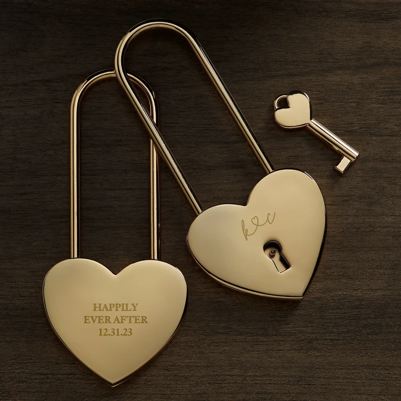 Custom Love Lock Personalized Padlock with Key Luggage Elegant Couples Wishing Lock for Valentines Day Gift