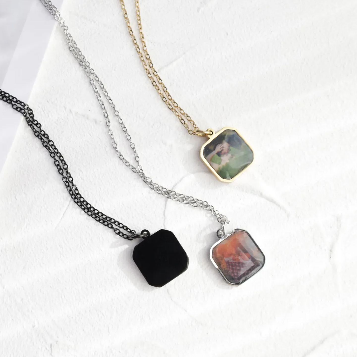 Personalized Heat-Activated Magic Necklace Custom Thermochromic Photo Pendant Hidden Picture Memorial Gift Valentine's Gift