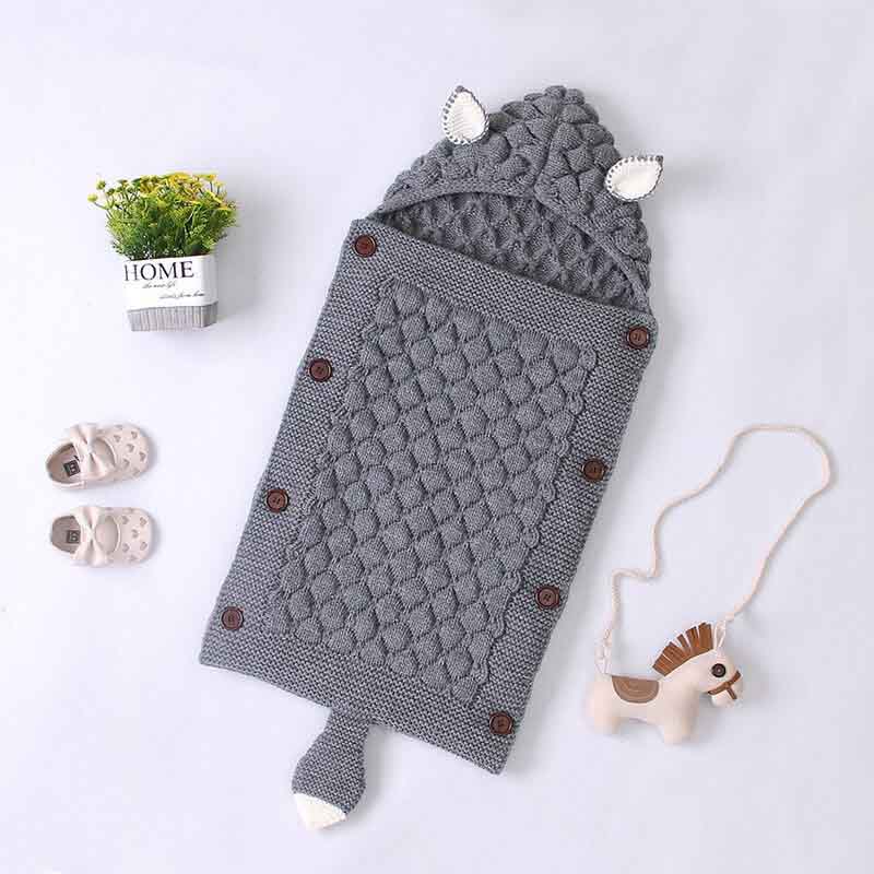 Newborn Anti-Kick Hooded Knitted Blanket