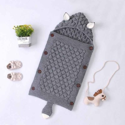 Newborn Anti-Kick Hooded Knitted Blanket