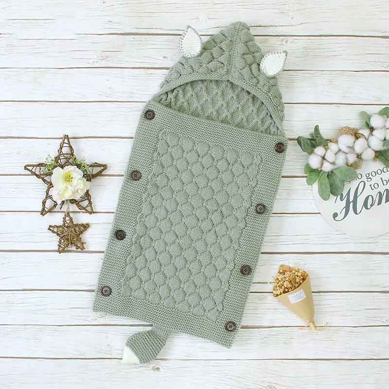 Newborn Anti-Kick Hooded Knitted Blanket