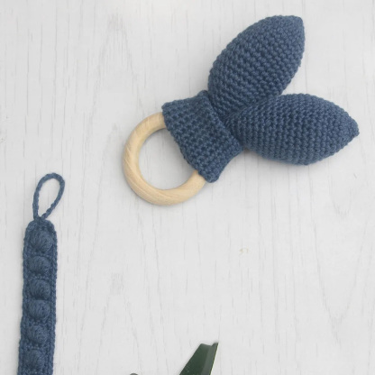 Baby Knitted Hand-held Rattle Wooden Ring