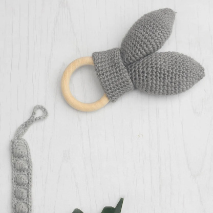 Baby Knitted Hand-held Rattle Wooden Ring