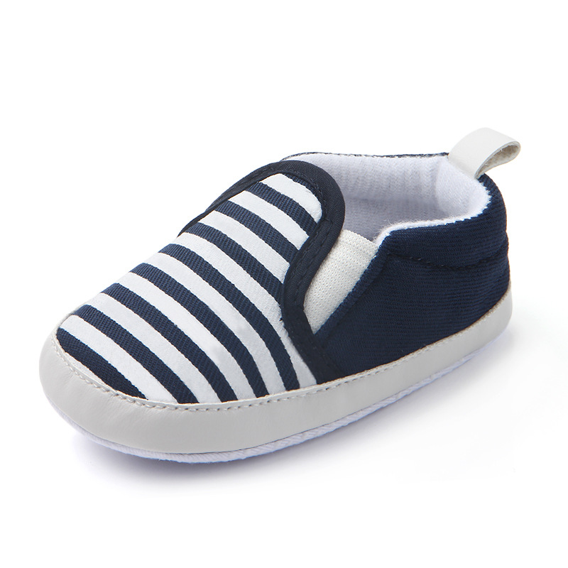 Boy's baby moccasins