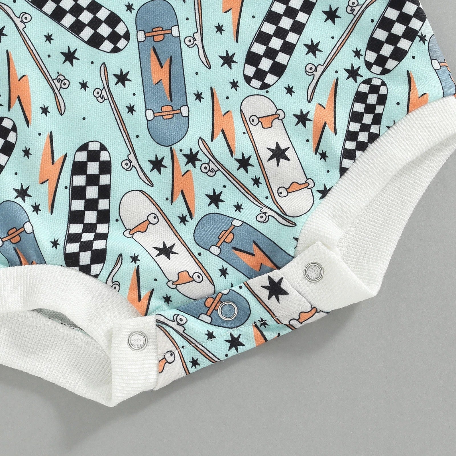 Baby girl Skateboard print Bodysuit