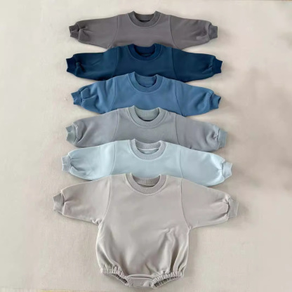 Loose Solid-Color Baby Romper for Spring and Autumn